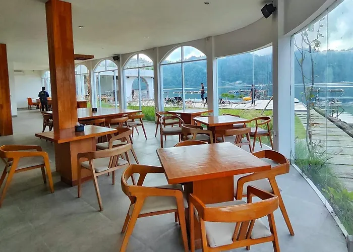 Lushy Kintamani Hostel *