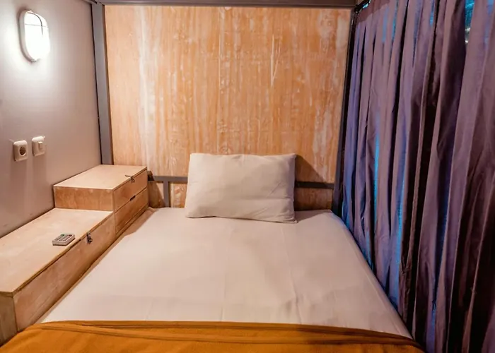 Lushy Kintamani Hostel *